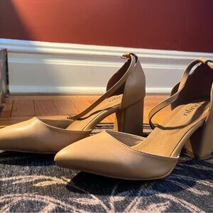 Burju Block Heel Women's Evening/Dance Shoes